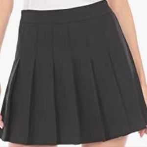 Pleated skirt nwot